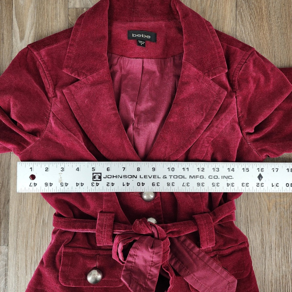 Bebe Womens Burgundy Velvet Belted Blazer Jacket Size 6 Red Wine Silver Buttons - Picture 6 of 8